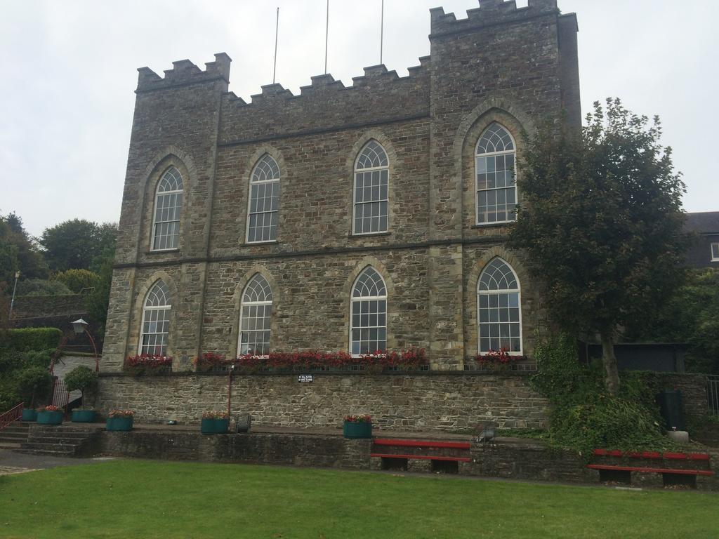 Vila Kinsale Exteriér fotografie
